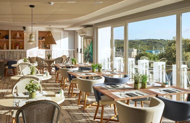 Restaurants - 4