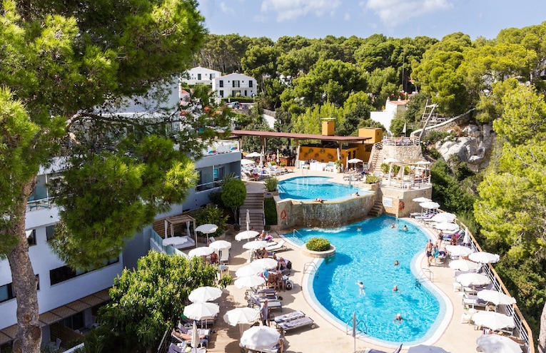 Swimming pools - 1