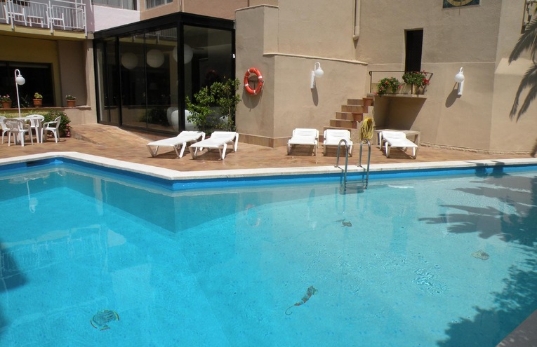 Swimming pools - 2