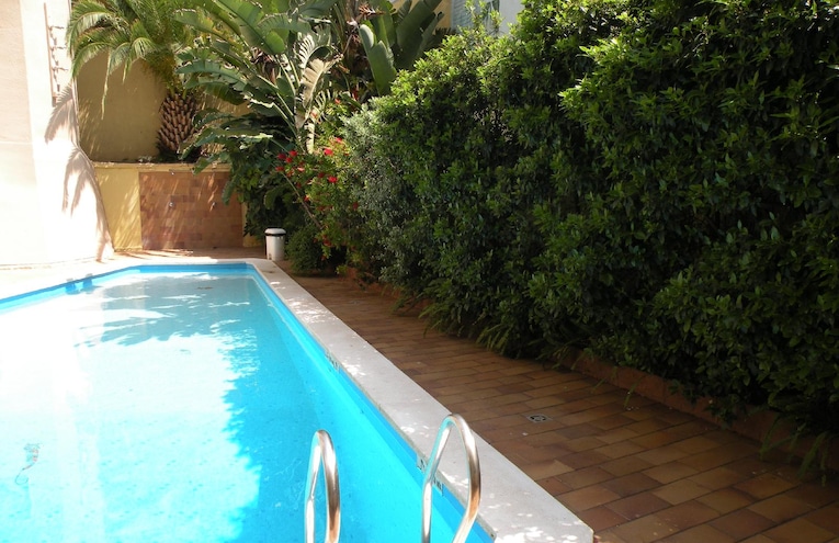 Swimming pools - 3