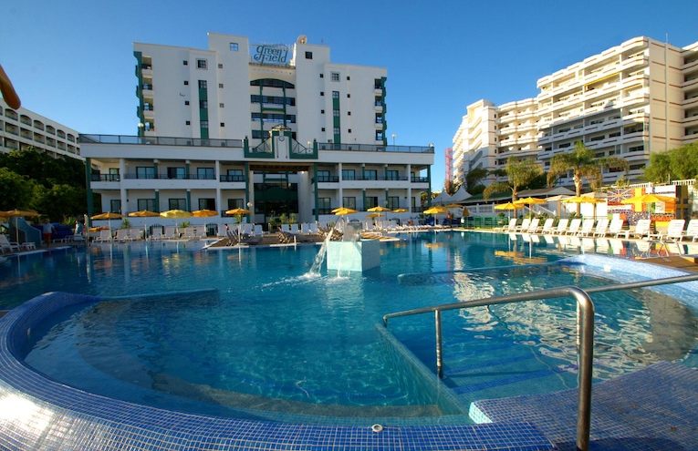 Swimming pools - 4