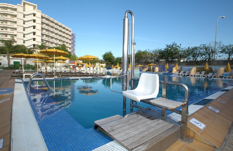 Swimming pools - 1