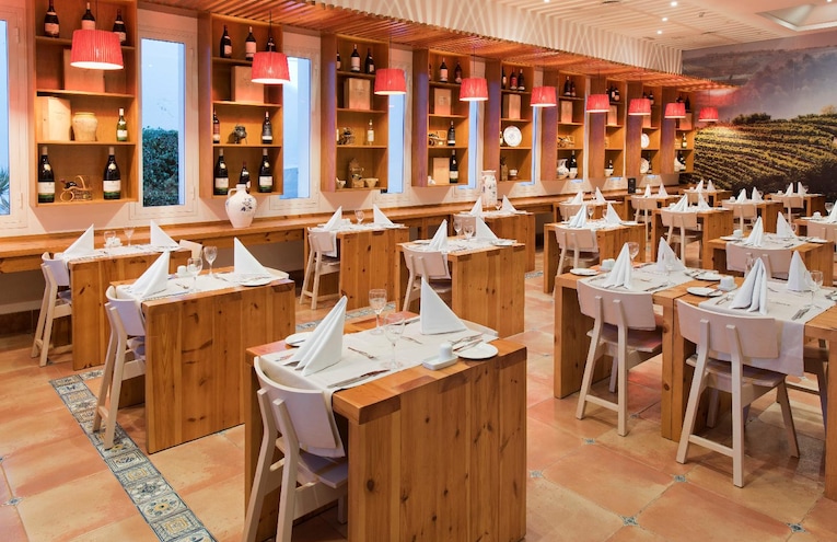 Restaurants - 6