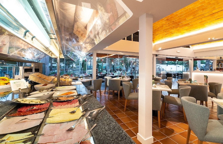 Restaurants - 1