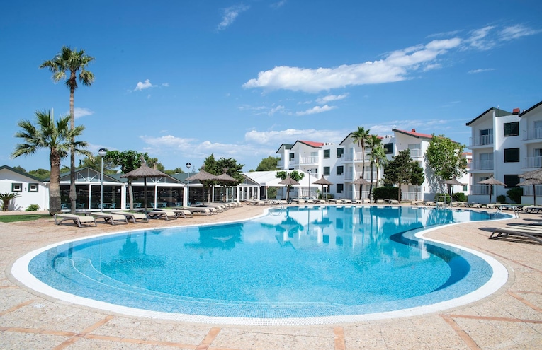 Swimming pools - 1