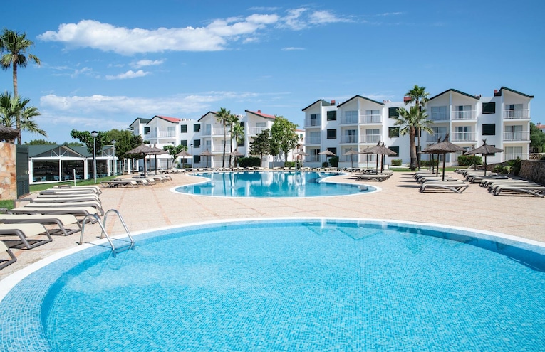 Swimming pools - 4