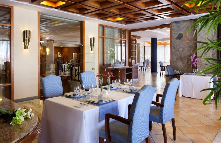 Restaurants - 1