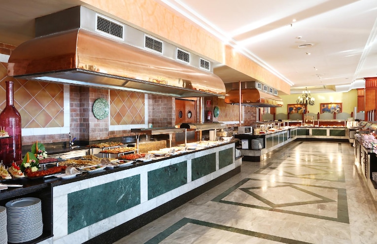 Restaurants - 8