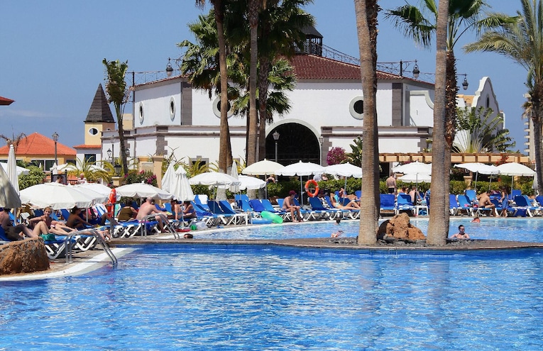 Swimming pools - 2