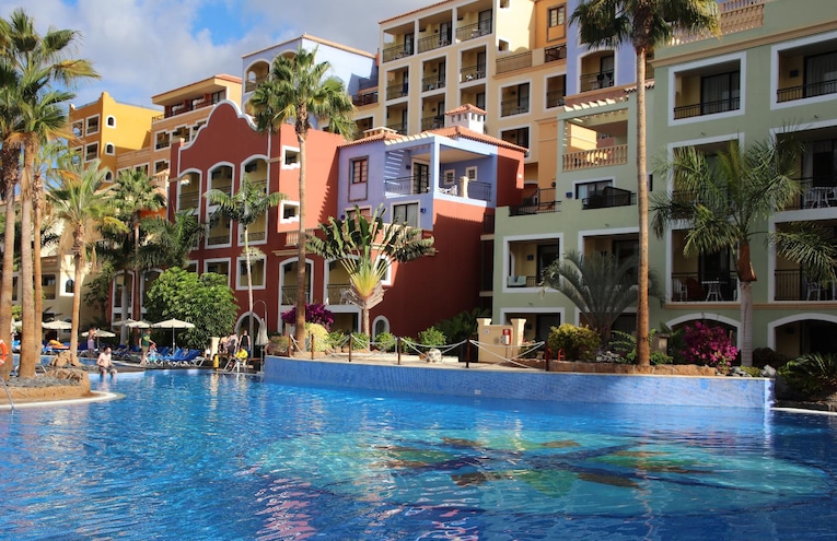 Swimming pools - 4