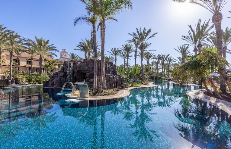 Swimming pools - 7