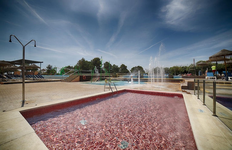 Swimming pools - 8