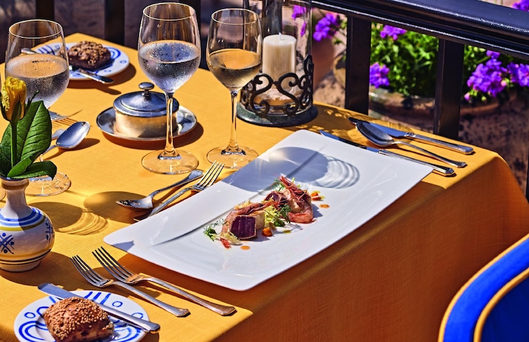 Restaurants - 6
