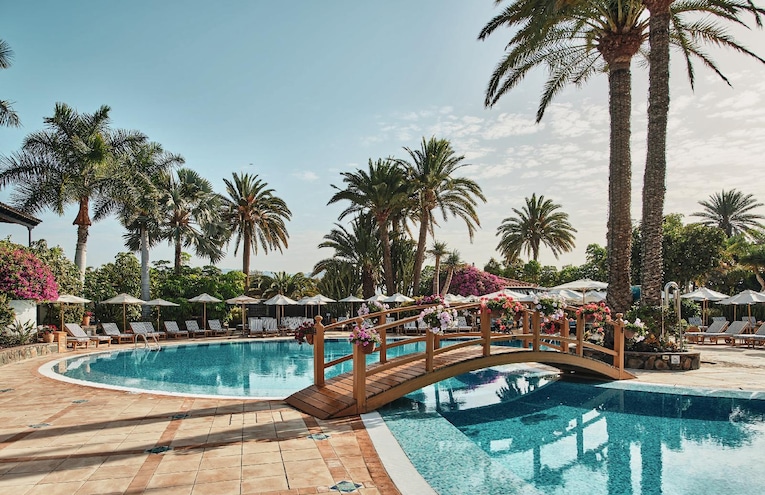 Swimming pools - 1