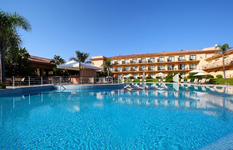 Swimming pools - 3