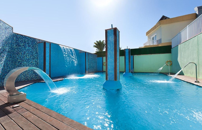 Swimming pools - 4