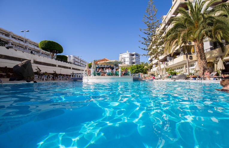Swimming pools - 1