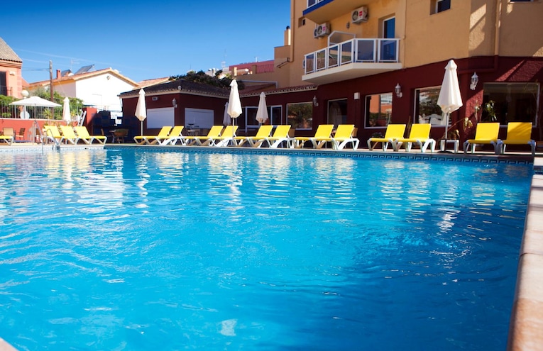 Swimming pools - 3