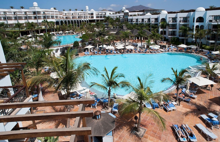 Swimming pools - 1