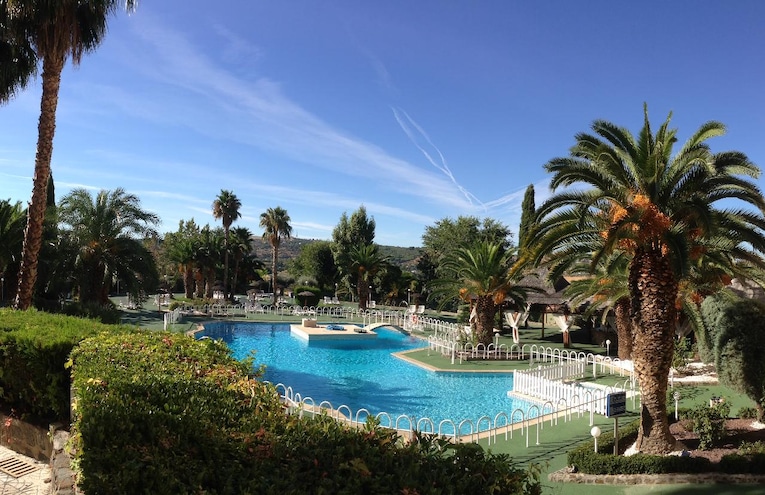 Swimming pools - 3