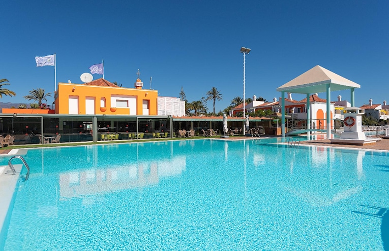 Swimming pools - 3