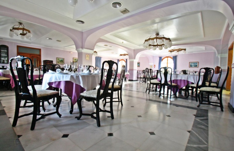 Restaurants - 4