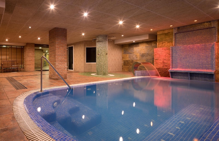 Swimming pools - 5