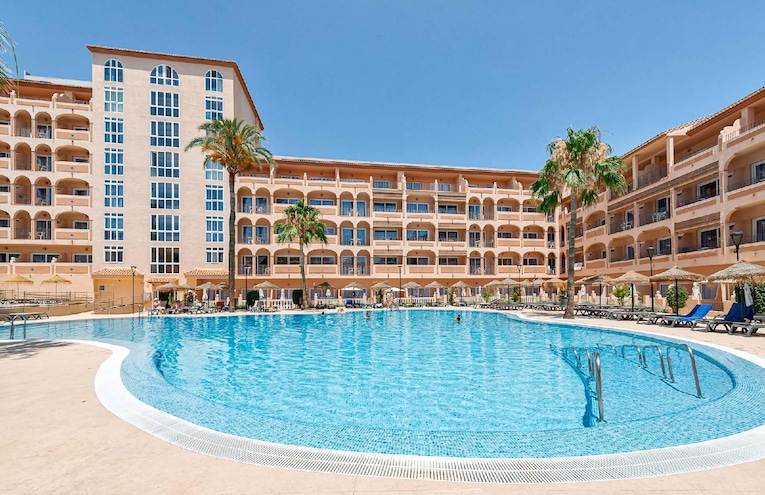 Swimming pools - 2