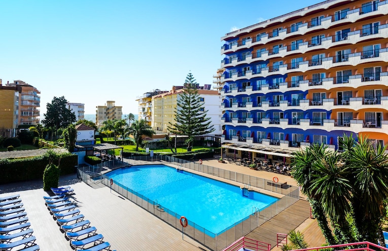Swimming pools - 1
