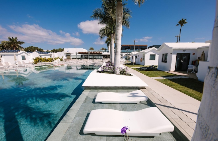 Swimming pools - 6