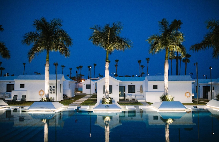 Swimming pools - 8