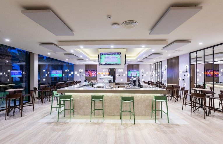 Restaurants - 6