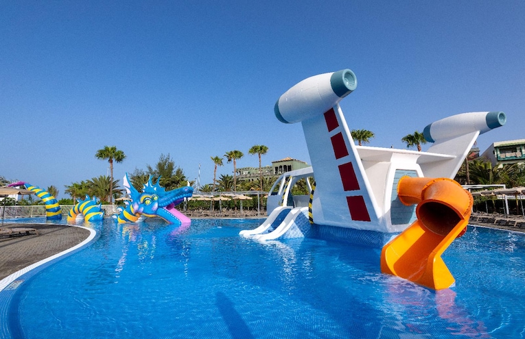 Swimming pools - 1