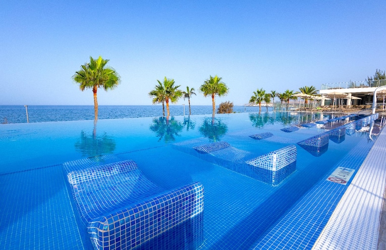Swimming pools - 2