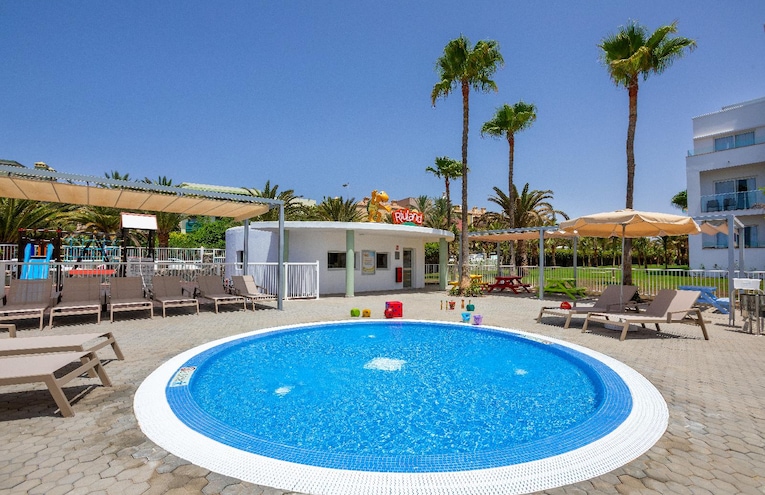 Swimming pools - 2
