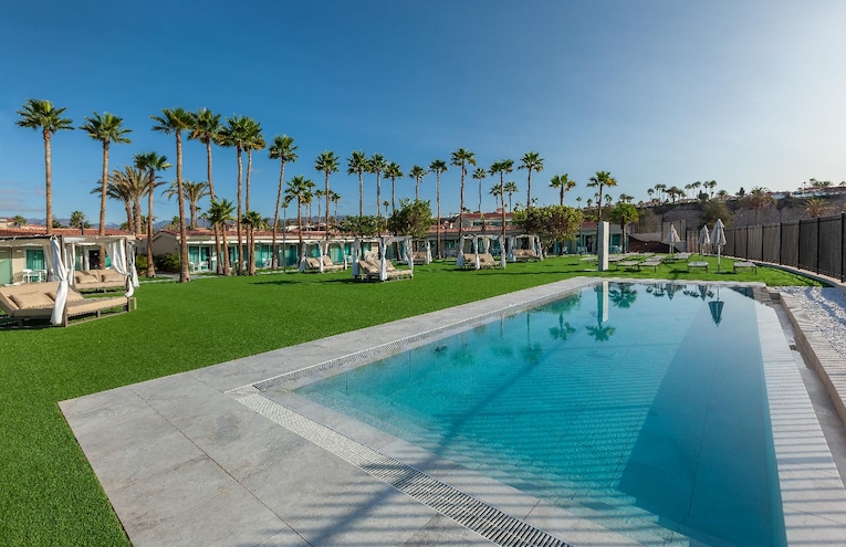 Swimming pools - 2