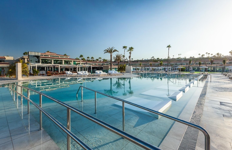 Swimming pools - 3
