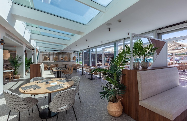 Restaurants - 4
