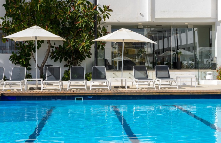 Swimming pools - 4