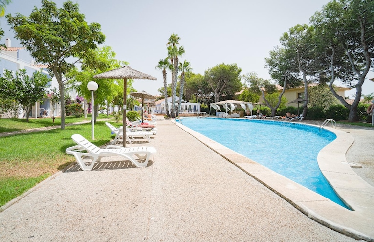 Swimming pools - 2