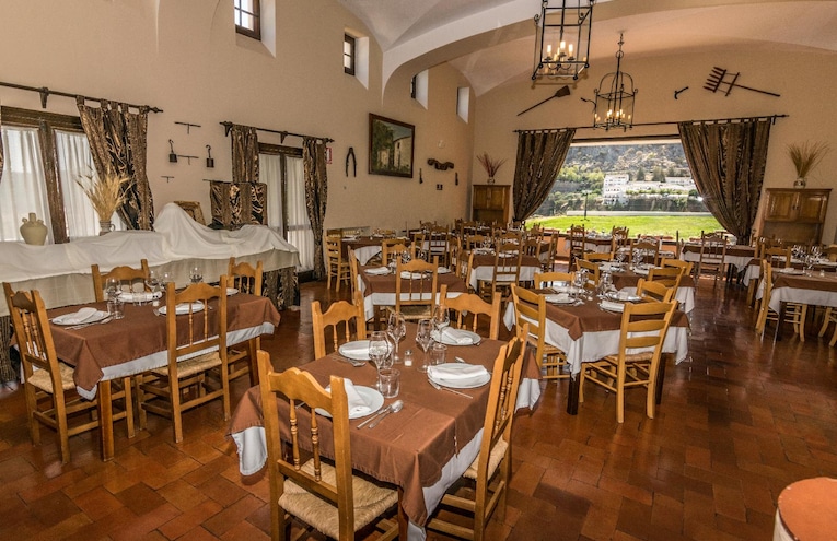 Restaurants - 3