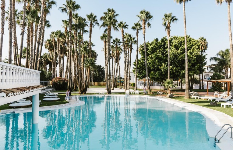 Swimming pools - 1