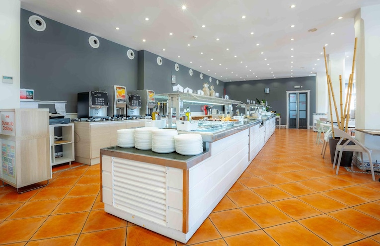 Restaurants - 4