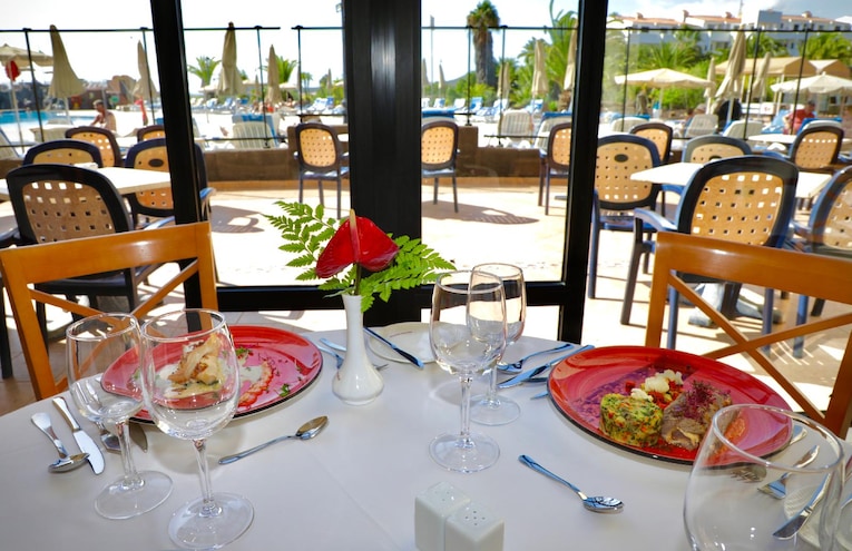 Restaurants - 4