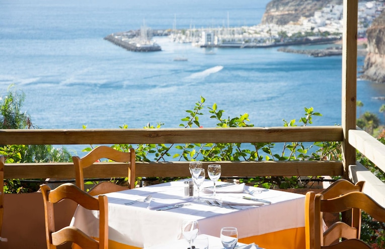 Restaurants - 6