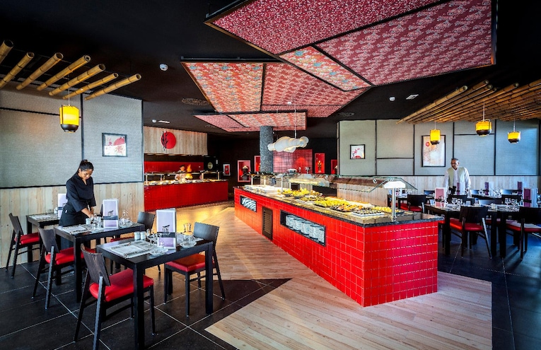 Restaurants - 7