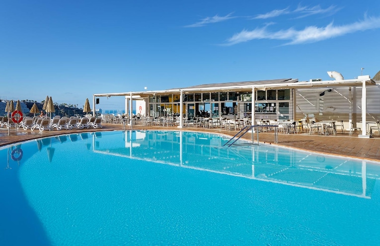 Swimming pools - 1