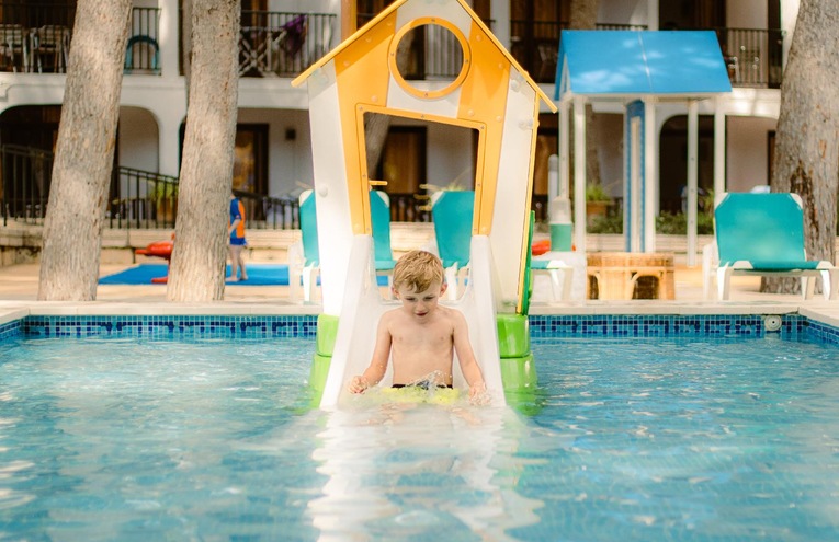 Swimming pools - 3