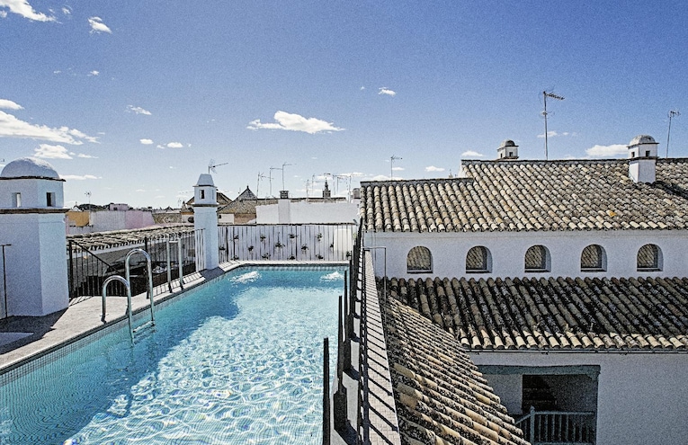 Swimming pools - 1
