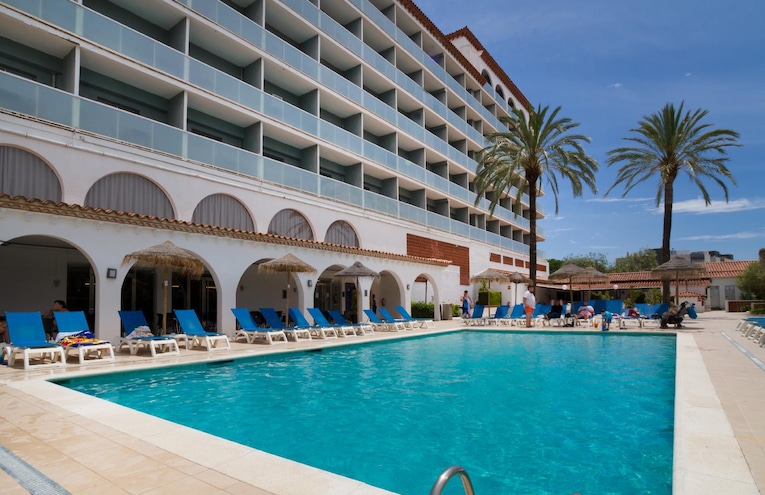 Swimming pools - 2